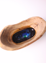 Load image into Gallery viewer, Wood bowl
